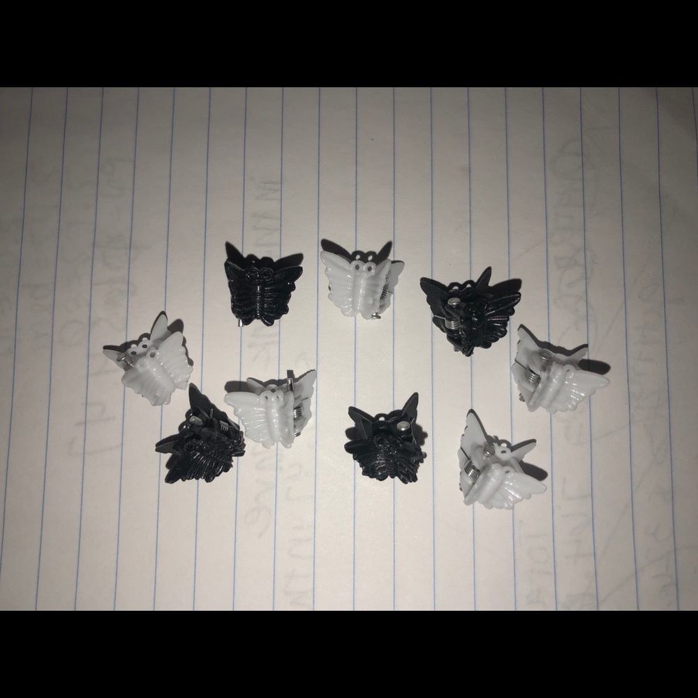 Black & White Vintage Butterfly Clips 🦋🦋